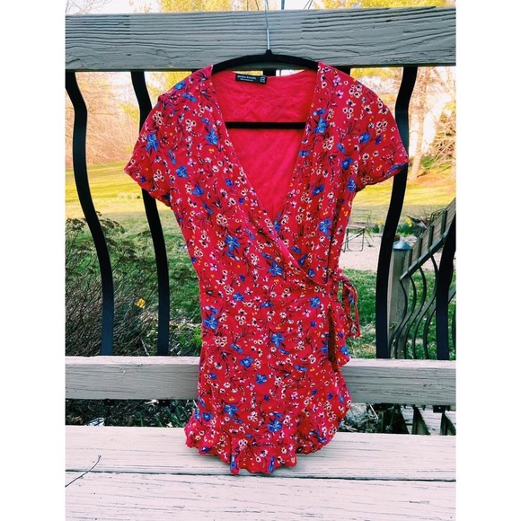 Floral Romper // BSK GIRL - Picture 1 of 1